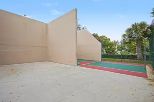 1731 NW 96th Terrace, Pembroke Pines, FL 33024 - Photo 21