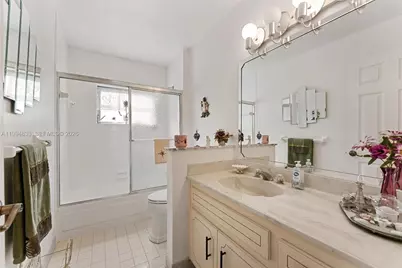 5669 Pinecrest Cir, Boca Raton, FL 33433 - Photo 17