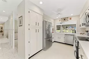 5669 Pinecrest Cir, Boca Raton, FL 33433 - Photo 13