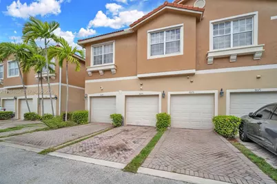 9075 Preston Pl #9075, Tamarac, FL 33321 - Photo 1