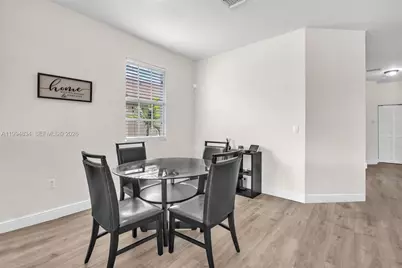 9075 Preston Pl #9075, Tamarac, FL 33321 - Photo 11