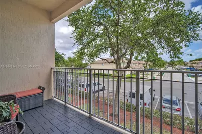 9075 Preston Pl #9075, Tamarac, FL 33321 - Photo 23
