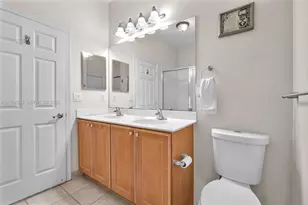 9075 Preston Pl, Tamarac, FL 33321 - Photo 29