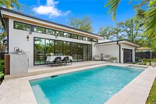 525 NE 101st St, Miami Shores, FL 33138 - Photo 11