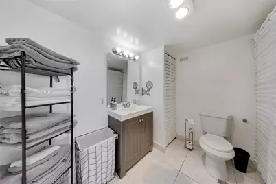 111 Golden Isles Dr #G4, Hallandale Beach, FL 33009 - Photo 21