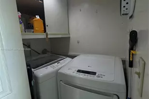 2055 SW 122nd Ave, Miami, FL 33175 - Photo 7