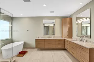 2512 Princeton Ct, Weston, FL 33327 - Photo 19