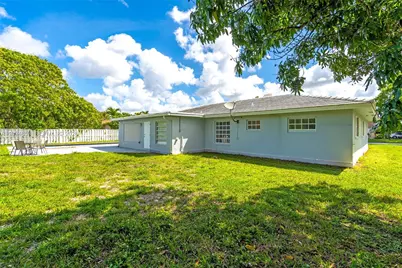 3206 NW 89th Ter, Coral Springs, FL 33065 - Photo 37