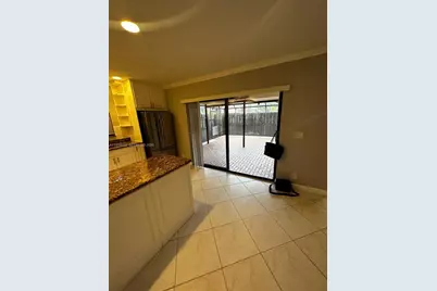 7671 W Courtyard Run W, Boca Raton, FL 33433 - Photo 9