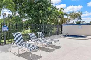 7671 W Courtyard Run W, Boca Raton, FL 33433 - Photo 13