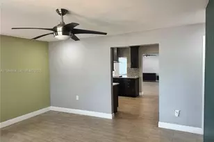 10760 SW 63rd St, Miami, FL 33173 - Photo 3