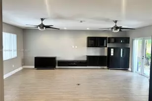 10760 SW 63rd St, Miami, FL 33173 - Photo 7