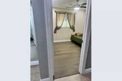 10760 SW 63rd St, Miami, FL 33173 - Photo 25