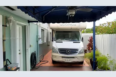 10760 SW 63rd St, Miami, FL 33173 - Photo 59