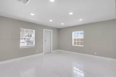 1660 W 26th St, Riviera Beach, FL 33404 - Photo 3