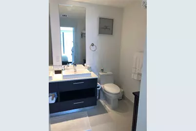 45 SW 9th St #2004, Miami, FL 33130 - Photo 15