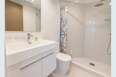 17555 Collins Ave #1001, Sunny Isles Beach, FL 33160 - Photo 17