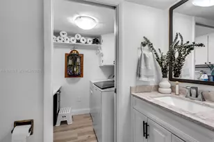 8106 SW 23rd St, North Lauderdale, FL 33068 - Photo 13