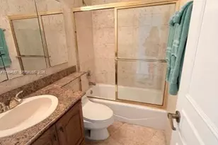 2451 Brickell Ave, Miami, FL 33129 - Photo 15