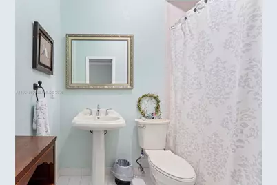 16828 NW 83rd Pl, Miami Lakes, FL 33016 - Photo 21