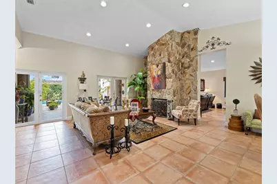 16828 NW 83rd Pl, Miami Lakes, FL 33016 - Photo 5