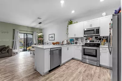 13408 SW 287th St, Homestead, FL 33033 - Photo 7