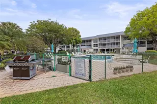 4025 N Federal Hwy, Oakland Park, FL 33308 - Photo 25