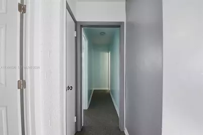 28 NW 170th St #1, North Miami Beach, FL 33169 - Photo 7