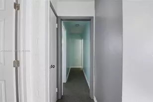 28 NW 170th St, North Miami Beach, FL 33169 - Photo 7