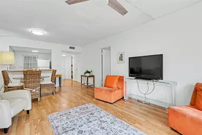 1000 Hillcrest Ct #215, Hollywood, FL 33021 - Photo 15