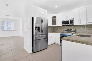 21209 NW 14th Pl, Miami Gardens, FL 33169 - Photo 11