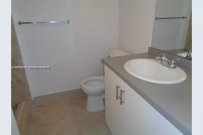 800 Cypress Park Way #J1, Deerfield Beach, FL 33064 - Photo 5