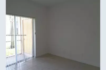 800 Cypress Park Way #J1, Deerfield Beach, FL 33064 - Photo 3