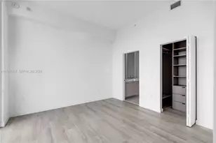 45 SW 9th St, Miami, FL 33130 - Photo 21