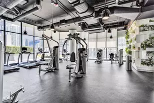 45 SW 9th St, Miami, FL 33130 - Photo 31