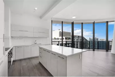 45 SW 9th St #4708, Miami, FL 33130 - Photo 7