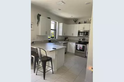 4706 Santa Cruz Way, Davie, FL 33314 - Photo 17