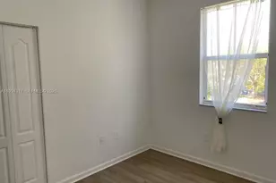 3760 NE 9th Ct, Homestead, FL 33033 - Photo 15