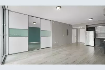 90 SW 3rd St #3003, Miami, FL 33130 - Photo 11