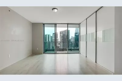90 SW 3rd St #3003, Miami, FL 33130 - Photo 15