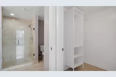 90 SW 3rd St #3003, Miami, FL 33130 - Photo 33