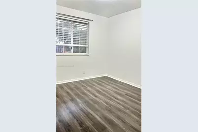 3951 NW 92nd Ave, Sunrise, FL 33351 - Photo 17