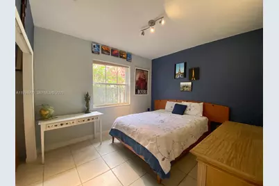 656 NW 129th Pl, Miami, FL 33182 - Photo 15