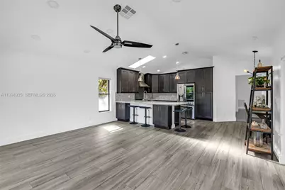 1601 Eastlake Way, Weston, FL 33326 - Photo 17