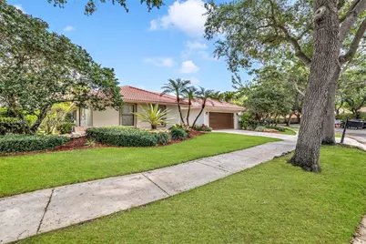 1601 Eastlake Way, Weston, FL 33326 - Photo 53