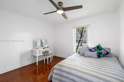 1601 Eastlake Way, Weston, FL 33326 - Photo 27