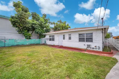 2130 Bay Dr #4, Miami Beach, FL 33141 - Photo 19