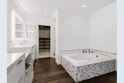 8500 SW 70th St, Miami, FL 33143 - Photo 25