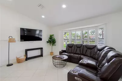 13976 Aster Ave, Wellington, FL 33414 - Photo 7