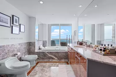 1643 Brickell Ave #2805, Miami, FL 33129 - Photo 27